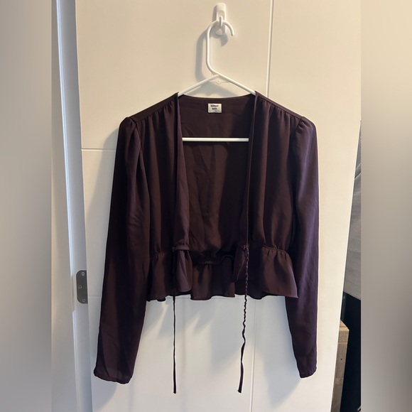 Sunday Best Cropped Tie-Front Plunging Blouse Long Sleeve - Picture 2 of 11